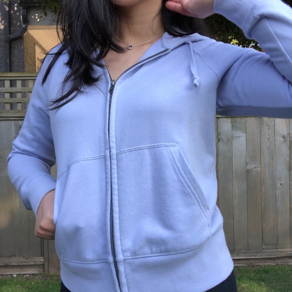 Purple Uniqlo jacket - Picture 2 of 4